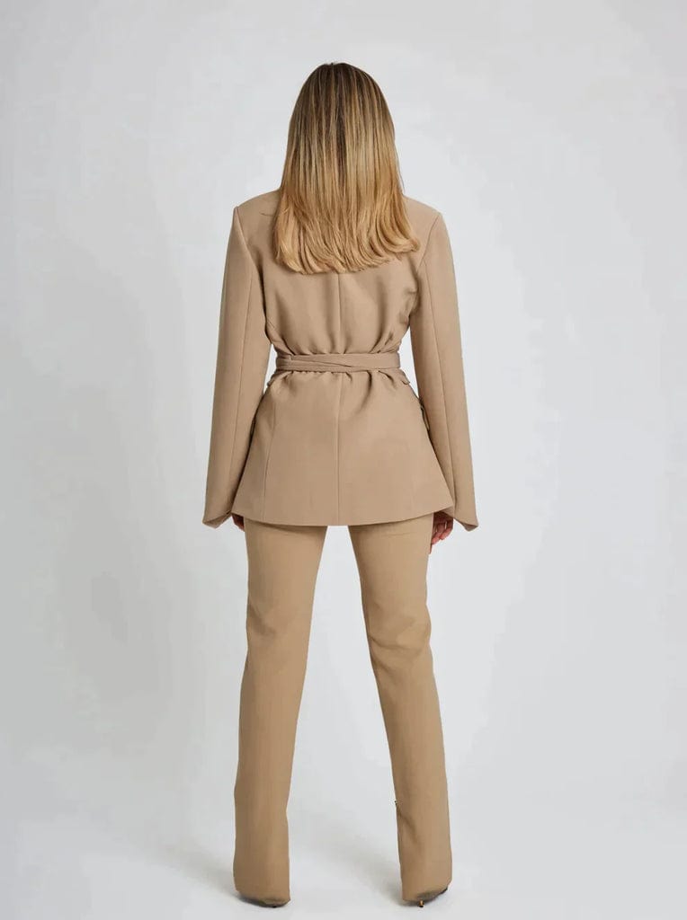 Kylie | Elegante Blazer met riem Mykozo