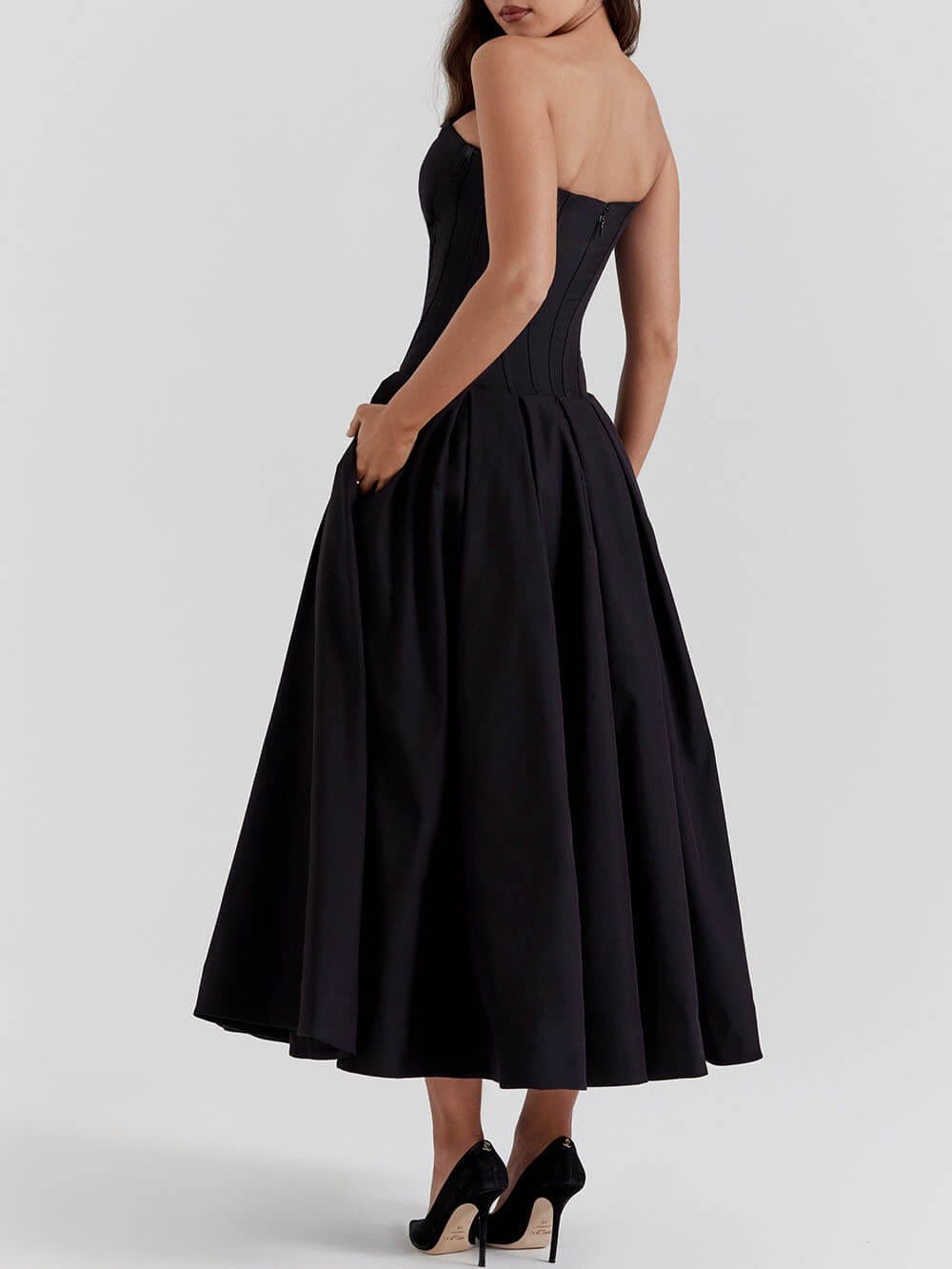 Puk | Elegante Zwarte strapless midi jurk Mykozo